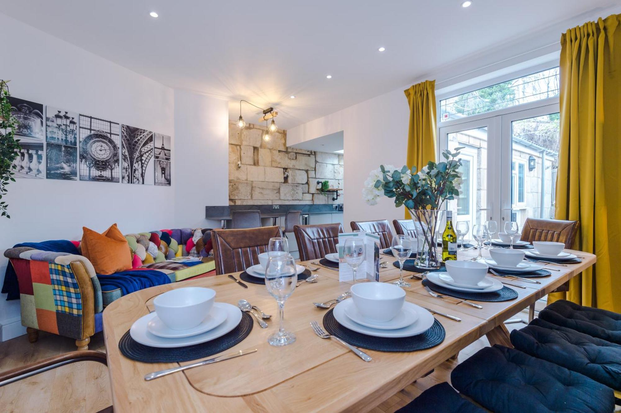 Incredible - Five Bedroom - 7 Actual Beds - 6 Bathroom House By Purestay - Central Bath With Parking エクステリア 写真