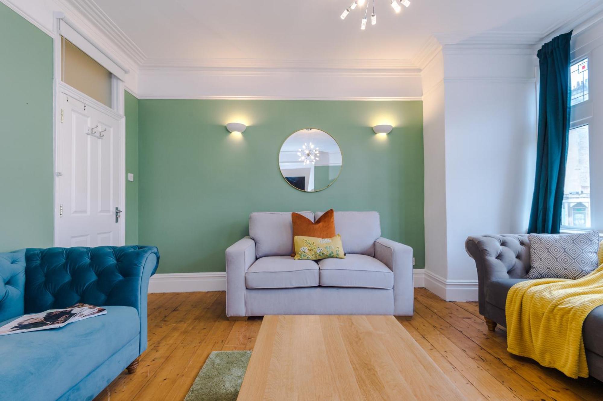 Incredible - Five Bedroom - 7 Actual Beds - 6 Bathroom House By Purestay - Central Bath With Parking エクステリア 写真